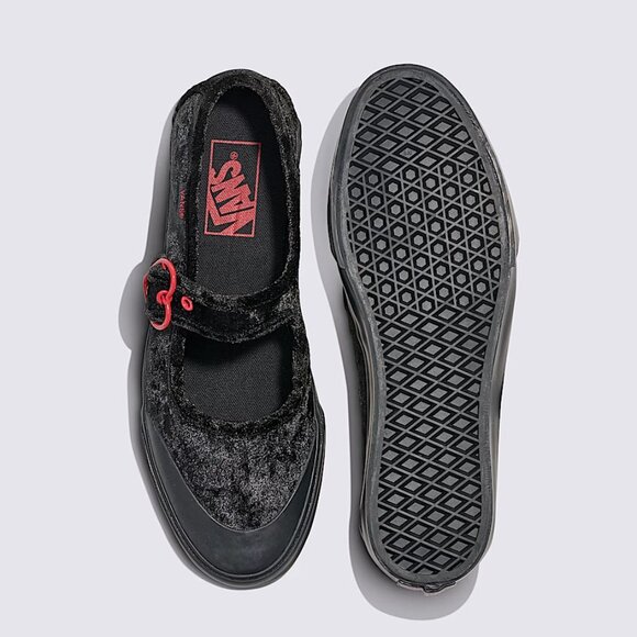 Vans MARY JANE Hearts Black VN000CRR458 Womens Sneakers Shoes size 8 BALLET NEW - Picture 10 of 12